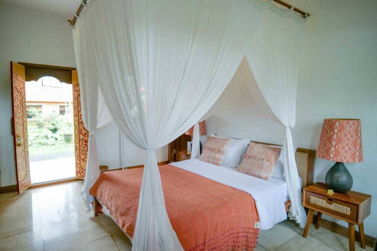 Gayatri Hotel Ubud  Exterior photo